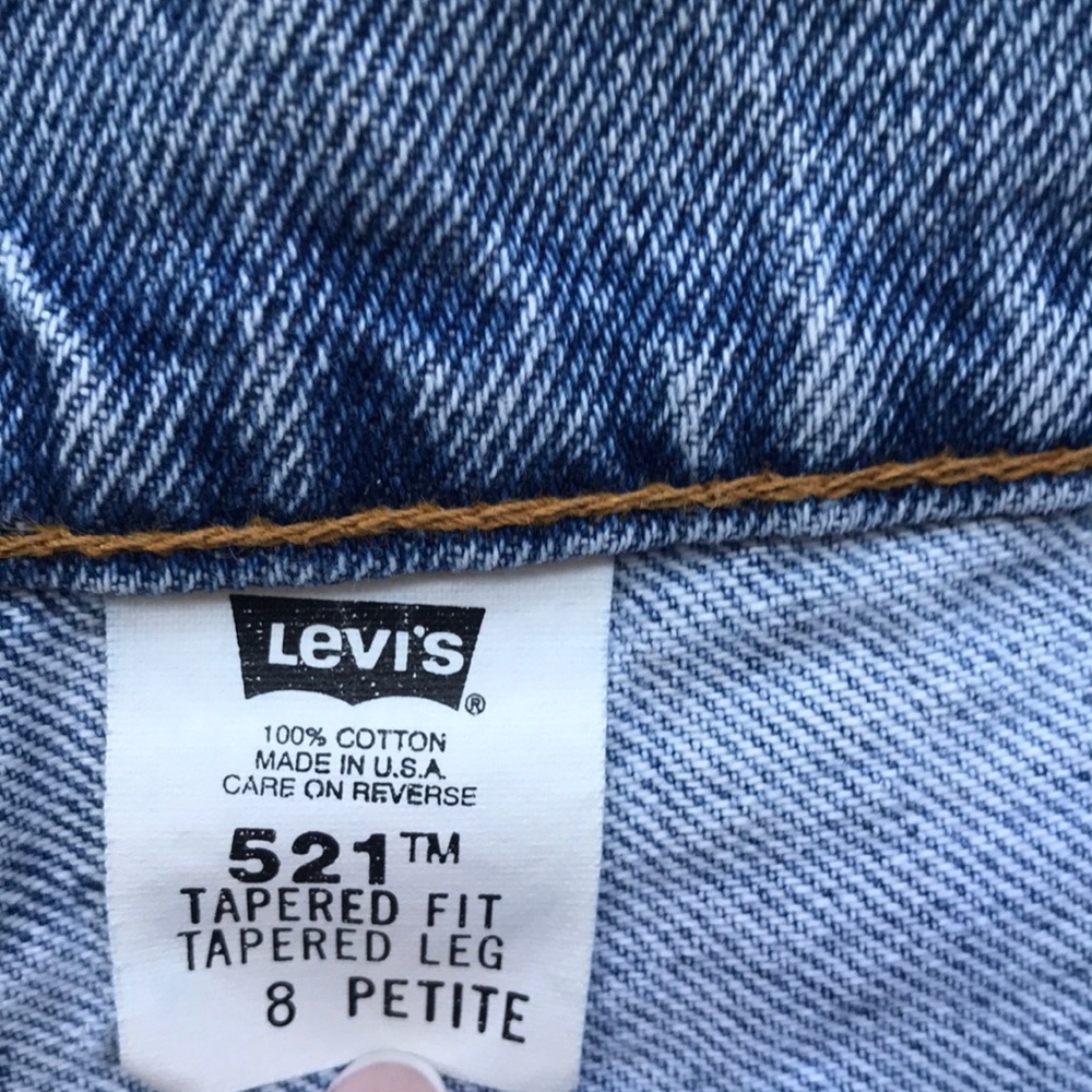Vintage Levi's 521 Hi Rise Taper Fit Jeans - Picture 12 of 14
